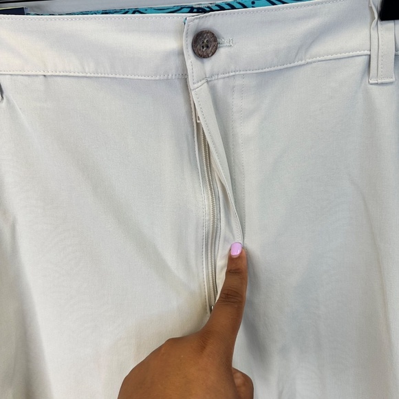 Margaritaville Silver Birch Quick Dry UPF 30 Shorts size 40W - Picture 5 of 7